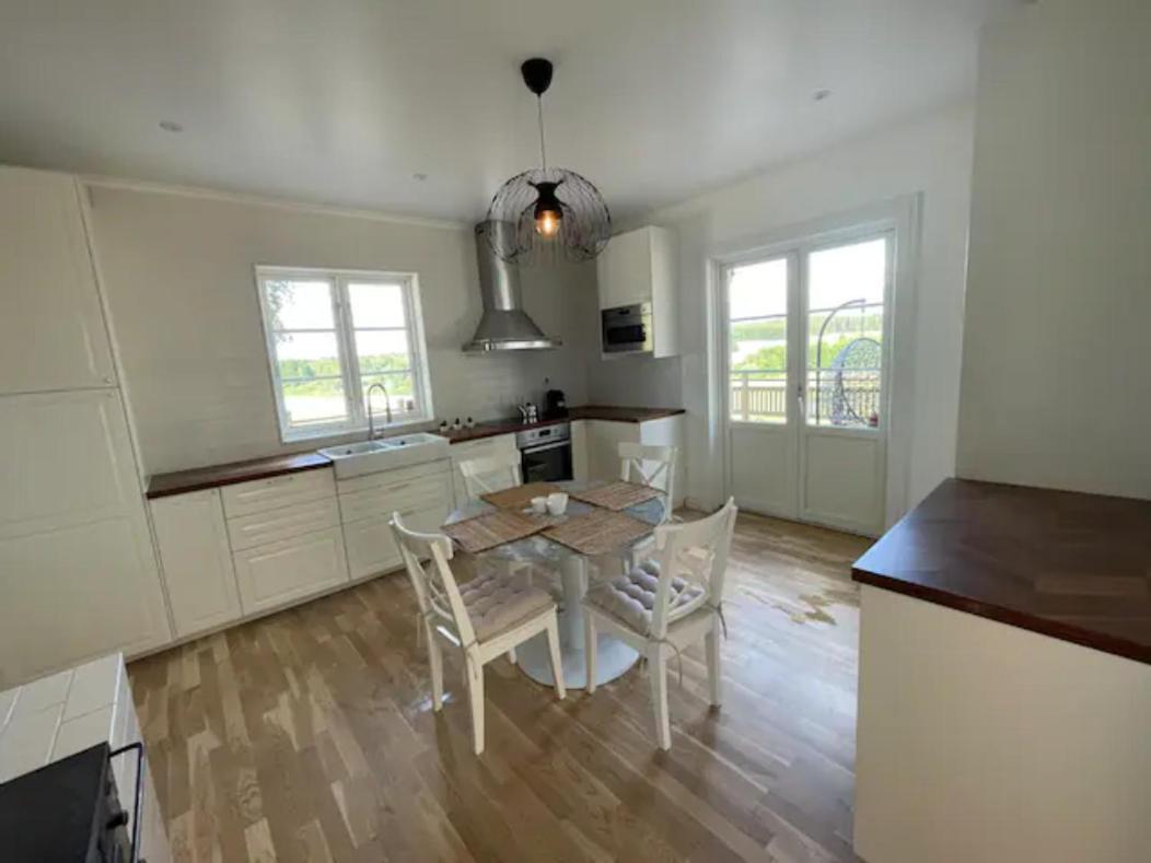 Maison d'hôtes Sunnansjo Gard à Katrineholm Extérieur photo
