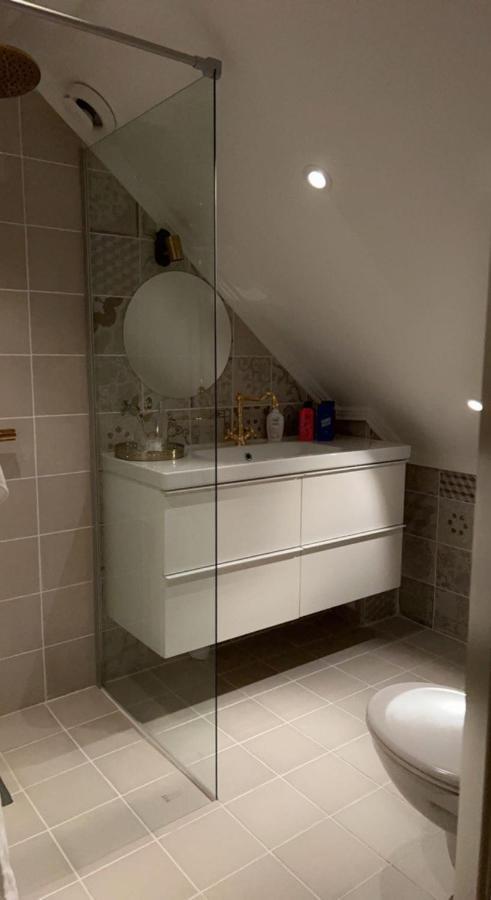 Maison d'hôtes Sunnansjo Gard à Katrineholm Extérieur photo