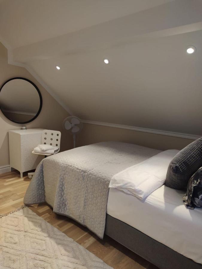 Maison d'hôtes Sunnansjo Gard à Katrineholm Extérieur photo